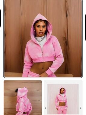 Pink Cropped Zip-Up Hoodie - Retrovert: Y2K model off Duty